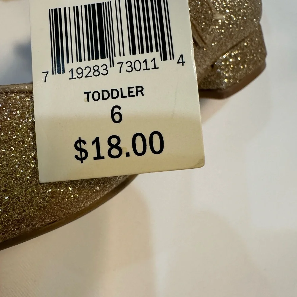 Girls Gold Glitter Shoes
